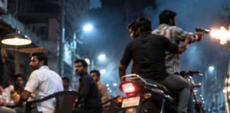 क्राइम मीटिंग के दौरान पटना में मचा हड़कंप, प्रॉपर्टी डीलर पर बरसीं गोलियां Patna property dealer firing crime meeting four bullets injured