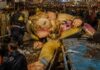 गणेशोत्सव की खुशियां मातम में बदलीं, प्रतिमा गिरने से 2 की मौत और 5 घायल Ganesh Idol