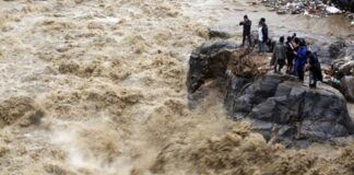 नेपाल में तबाही के बीच भोपाल के 29 लोगों से टूटा संपर्क, आखिरी कॉल ने बढ़ाई परिजनों की चिंता Nepal Flash Flood, Nepal Disaster