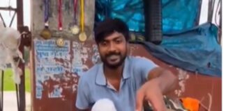 देश के लिए जीते 4 गोल्ड, आज सब्जी बेचने पर मजबूर ये एथलीट, VIDEO देख नम हो जाएंगी आंखें Jharkhand athlete video viral