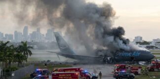 US Plane Crash: मियामी एयरपोर्ट पर विमान हादसे से मचा हड़कंप, 5 की मौत और 250 उड़ानें प्रभावित US Plane Crash