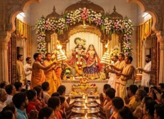 भव्य झांकियों, भजन-कीर्तन, प्रभात फेरी और मध्यरात्रि आरती ने श्रद्धालुओं को किया भावविभोर Grand Tableaus, Bhajan Kirtan, Prabhat Pheri, Midnight Aarti,