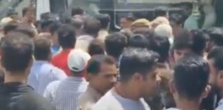 सत्य निकेतन हादसे के बाद बगल वाली इमारत कल होगी जमींदोज, सीएम रेखा का बड़ा निर्देश Delhi Building Collapse