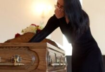 मौत के बाद जिंदा लौटी 70 साल की महिला, ताबूत से आई गुनगुनाने की आवाज सुन उड़े सबके होश China Woman Humming from Coffin