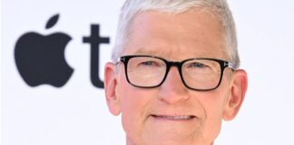 Galaxy Fold 8 के वीडियो में दिखे Apple के पूर्व बॉस? Samsung ने दिया बड़ा सरप्राइज Tim Cook