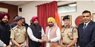 पंजाब पुलिस सीमा पार जाकर गैंगस्टरों का पीछा कर उन्हें कानून के कटघरे में ला रही है- मुख्यमंत्री भगवंत सिंह मान Bhagwant Singh Mann