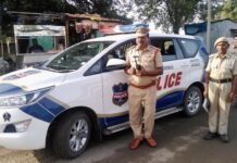 बीवी को खुश करने के लिए चोरी की कार लेकर पहुंचा पति, पुलिस ने फर्जी नंबर प्लेट के साथ किया गिरफ्तार Noida Car Theft