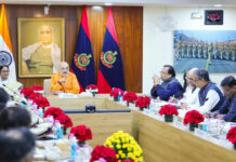 दिल्ली पुलिस मुख्यालय में अमित शाह की हाई लेवल बैठक, कानून-व्यवस्था से लेकर महिला सुरक्षा तक पर मंथन