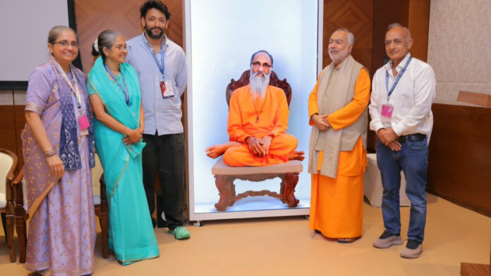 संगीत, सिनेमा और अध्यात्म का संगम ‘अवेकनिंग’, बड़े पर्दे पर जीवंत होगी स्वामी चिन्मयानंद की प्रेरणादायी जीवनगाथा