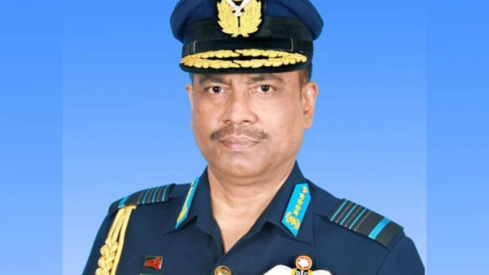 बांग्लादेश के पूर्व वायुसेना प्रमुख शेख अब्दुल हन्नान कतर में गिरफ्तार, भ्रष्टाचार के आरोपों में ढूंढ रही थी एजेंसी