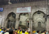 बांकेबिहारी मंदिर में अब फूलमाला और प्रसाद फेंकने पर रोक, उल्लंघन करने पर होगी कार्रवाई