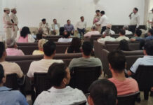 कॉमनवेल्थ गेम्स विलेज में आरडब्ल्यूए के साथ पुलिस अधिकारियों की बैठक, निवासियों की शिकायतों पर तत्काल कार्रवाई के निर्देश