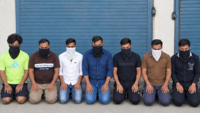 149 फर्जी ट्रांजेक्शन से मची खलबली, दिल्ली पुलिस ने बिछाया जाल और खोल दी साइबर ठगों की पूरी चाल