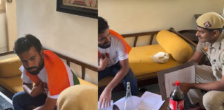 अभिजीत दीपके भी जाएंगे जेल? घर पहुंची दिल्ली पुलिस, पहले ही गिरफ्तार हो चुके हैं सौरभ दास और आशुतोष रांका