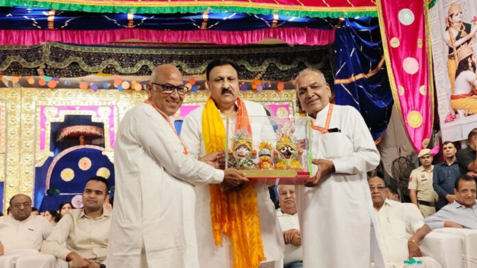 बुराई पर अच्छाई की जीत के प्रतीक दशहरा पर्व को हर्षोल्लास के साथ देशभर में जा रहा है- बजरंग गर्ग