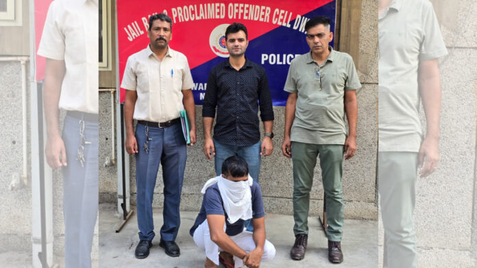 अदालत से बचने की चाल नाकाम, द्वारका जिला पुलिस ने वारंट के आधार पर आरोपी को दबोचा