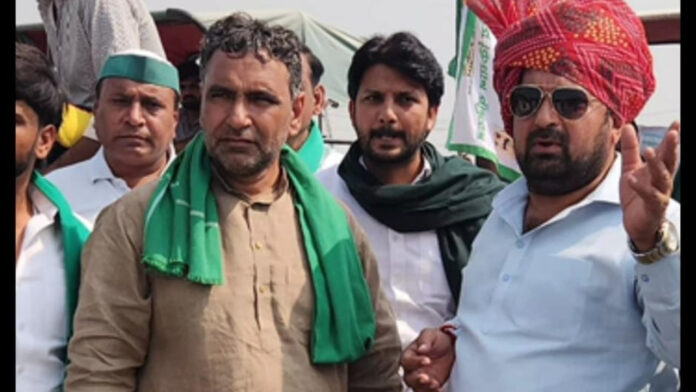 वोट के अधिकार पर किसानों की हुंकार, ट्रैक्टरों के काफिले से गूंजा दादरी