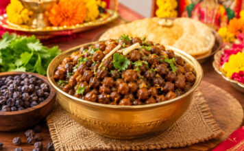 Soft Kala Chana Tips: कन्या पूजन के लिए बनाएं एकदम नरम काले चने, अपनाएं ये आसान टिप्स