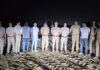 छिनैती के फरार आरोपियों से पुलिस की मुठभेड़, पैर में लगी गोली, सोने की चेन और बाइक बरामद