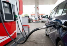 Petrol-Diesel Price Today: कच्चा तेल 110 डॉलर के पार, क्या बढ़ेंगे पेट्रोल-डीजल के दाम? जानें ताजा रेट