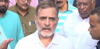जंतर-मंतर पर विपक्ष का जोरदार प्रदर्शन, राहुल गांधी बोले- ज्ञानेश कुमार को इस्तीफा देना होगा