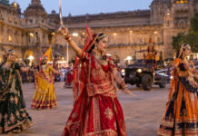 Navratri Special Video: पारंपरिक पोशाक, हाथों में तलवार और चेहरे पर आत्मविश्वास, राजपूताना महिलाओं के शौर्य ने जीता दिल