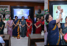 सफदरजंग अस्पताल में गूंजी 100वें आईवीएफ शिशु की किलकारी, बच्चों के साथ लौटे परिवार तो भावुक हुआ पूरा अस्पताल