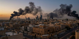 Saudi Arabia Alert: सऊदी अरब की राजधानी रियाद में 3 जोरदार धमाकों की आवाज से मची हलचल, बड़े खतरे के अलर्ट के बाद बढ़ी चिंता