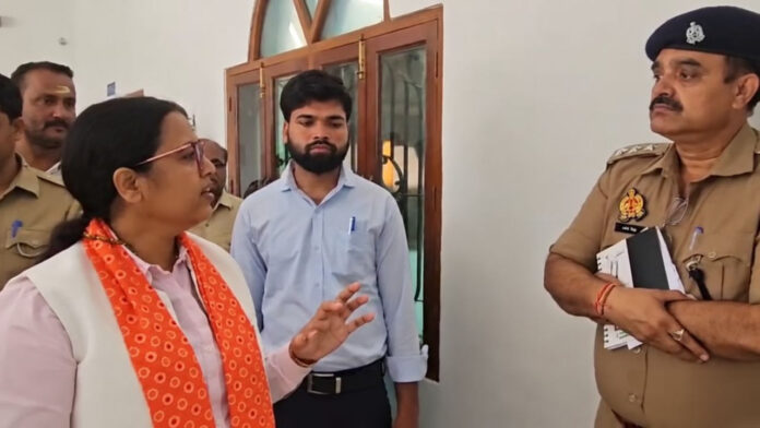 रसिक दुलारी शरण मौत मामले में एससी-एसटी आयोग सख्त, FIR के निर्देश