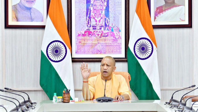 योगी सरकार के 22 बड़े फैसलों पर लगी मुहर, शिक्षकों-कर्मचारियों को कैशलेस इलाज समेत मिलेगी कई सुविधाएं