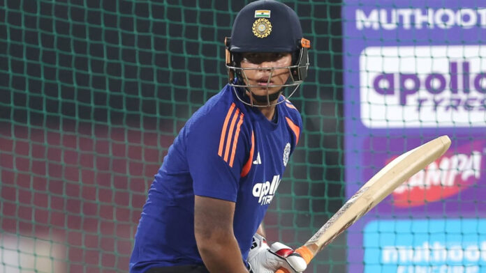 'अपनी जगह पर बैठे रहें', चौथे टी-20 से पहले वैभव सूर्यवंशी के पोस्ट ने बढ़ाया सस्पेंस, क्या प्लेइंग XI में मिलेगी जगह?