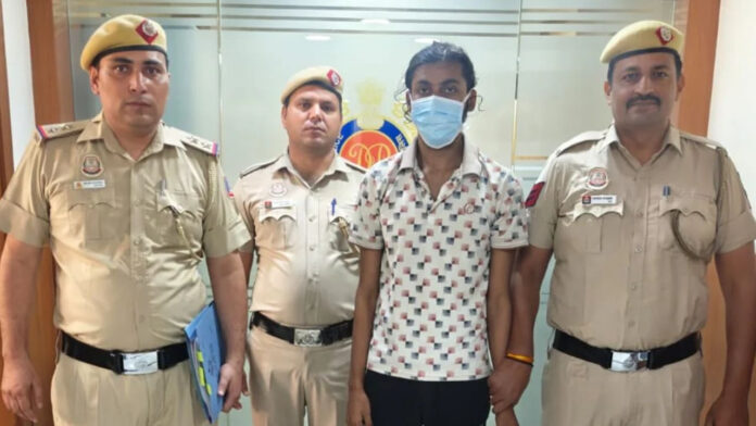 26 लाख के बैंक ऋण का सपना दिखाकर महिला से 29,500 की ठगी, शाहदरा साइबर पुलिस ने दबोचा आरोपी