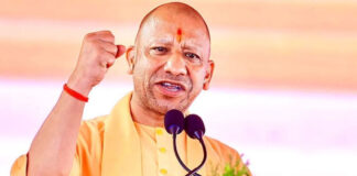सीएम योगी ने मां कूष्मांडा की आराधना के साथ दिया नारी सशक्तीकरण का संदेश